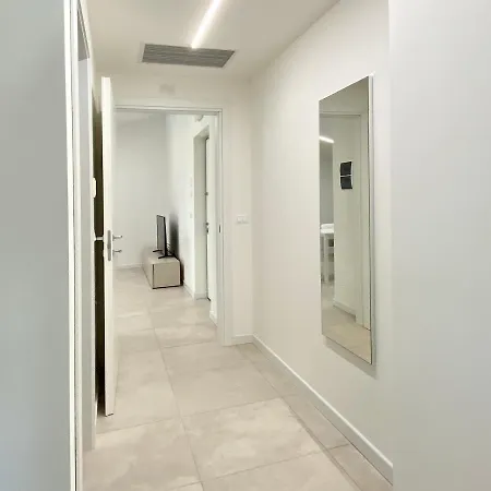 Apartman Em *